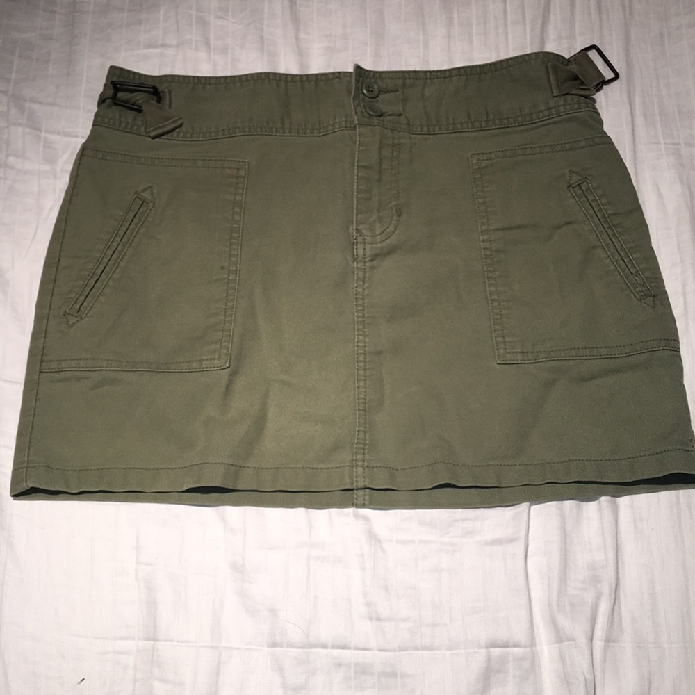 green skirt